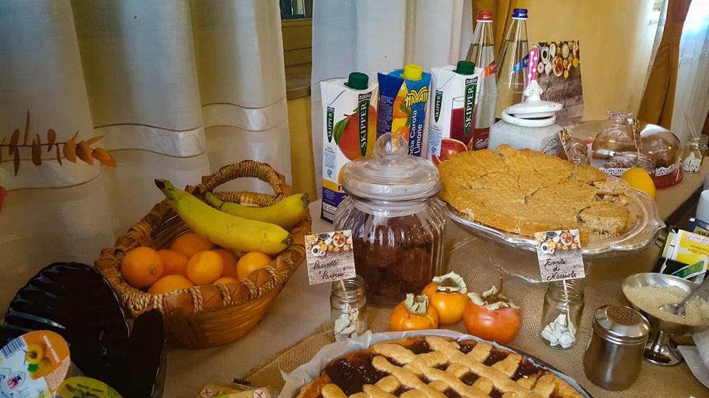 Affitta Camere Il Commercio Gabiano Kültér fotó