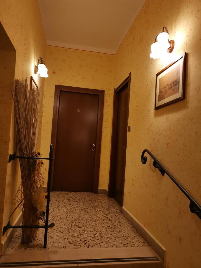Affitta Camere Il Commercio Gabiano Kültér fotó